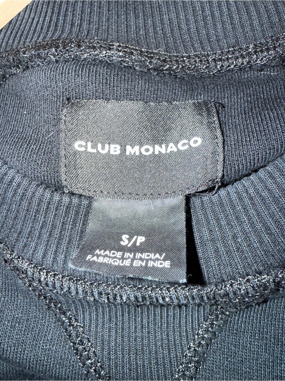 Club Monaco Heritage Black with white 1985 Crest Sweatshirt, SZ Small - Picture 6 of 9